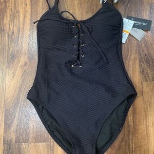 Kenneth Cole | Tummy Tone Bathing Suit | Black | S